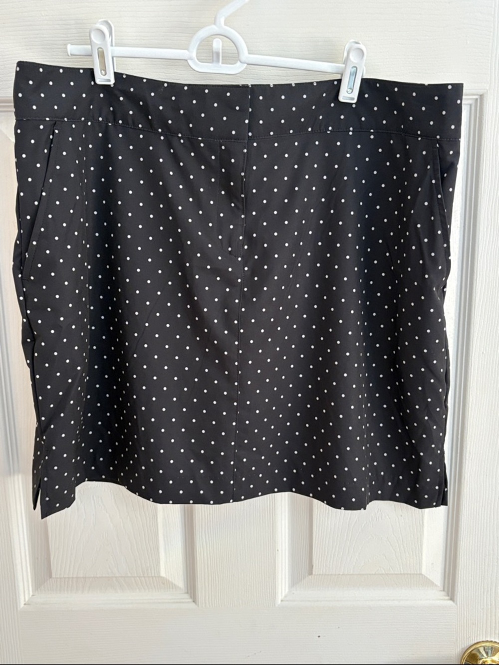Izod Golf NWT Black with White Polka Dot Print skirt with shorts underneath